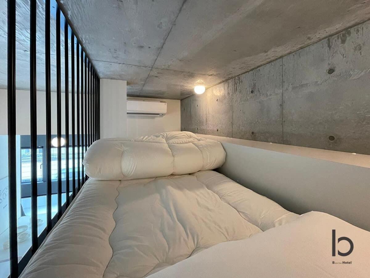 Bhotel Nekoyard - Stylish Loft Studio Steps From Peace Park Hirosima Kültér fotó